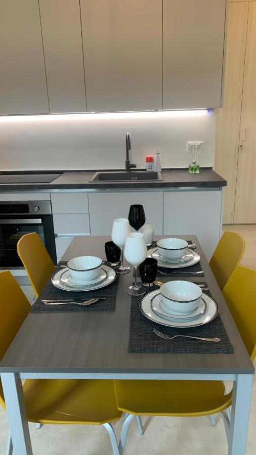 Dimora Di Privacy Fronte Parco E Ospedale Di Monza Apartment Lissone Ngoại thất bức ảnh