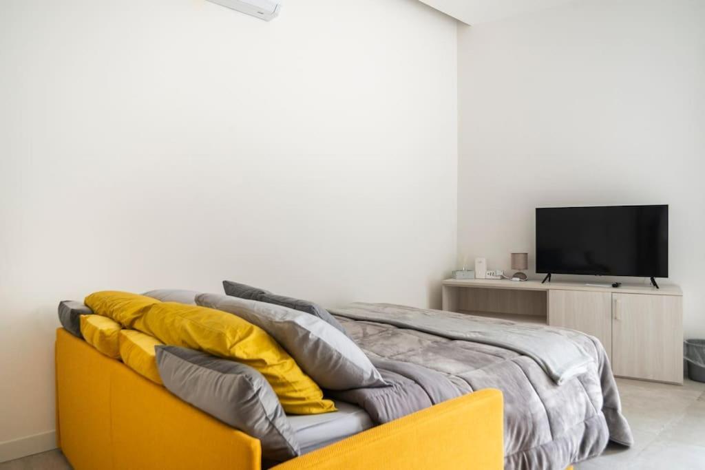 Dimora Di Privacy Fronte Parco E Ospedale Di Monza Apartment Lissone Ngoại thất bức ảnh